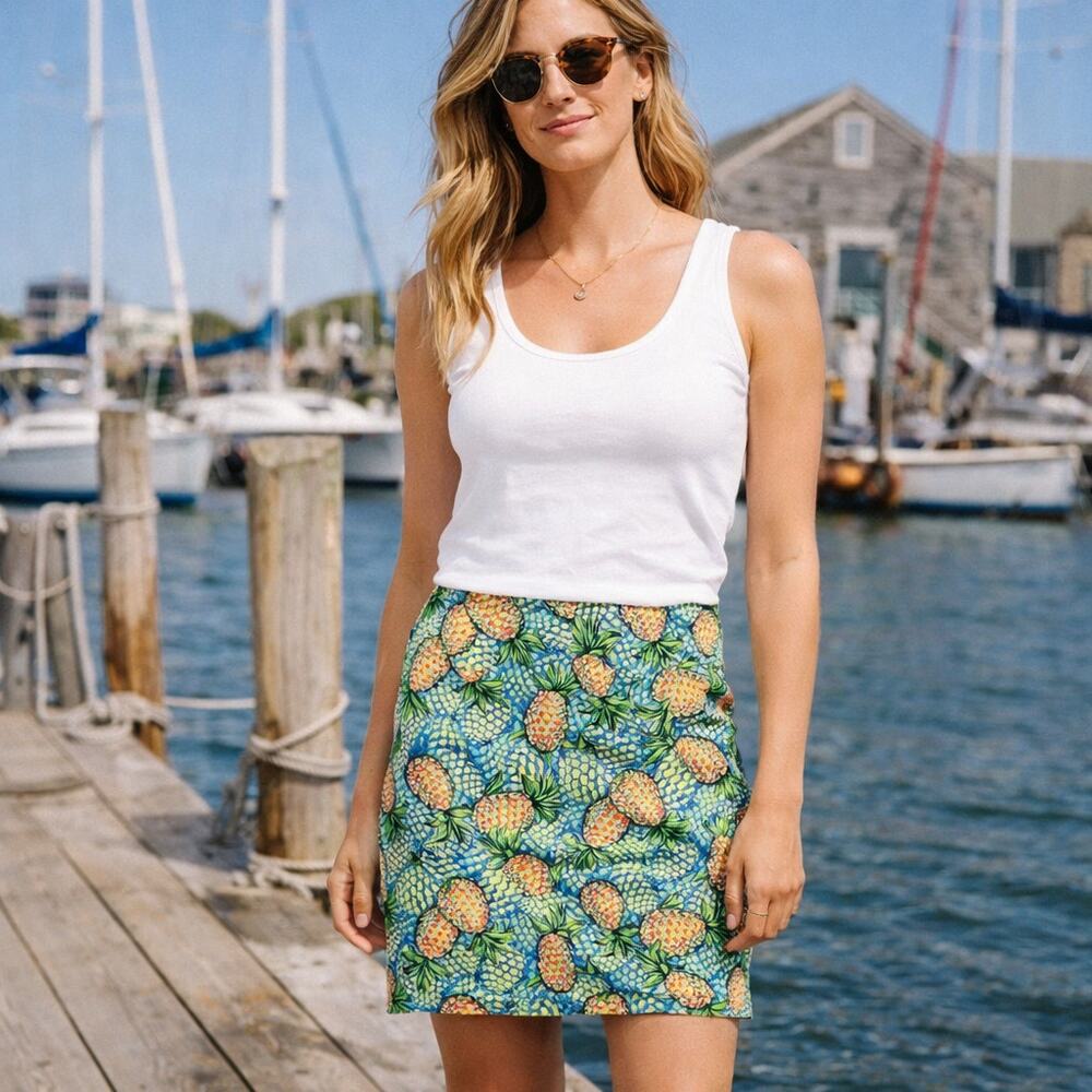 Talbots SZ 14P Novelty Pineapple Print Cotton Spandex Skirt Pockets
